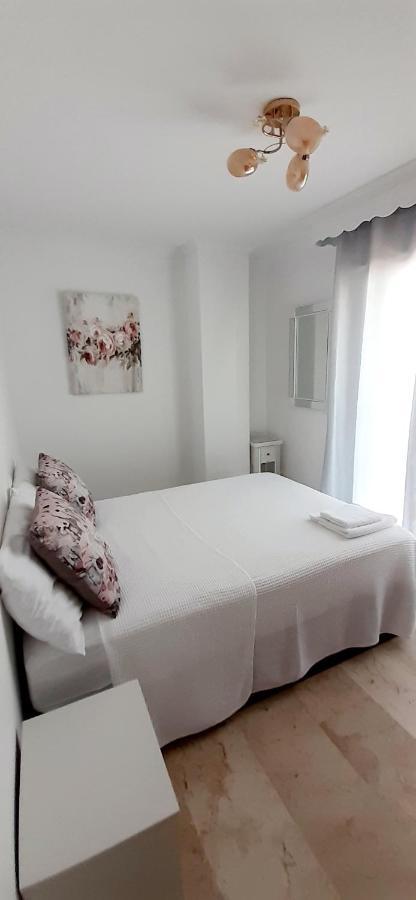 Centro Playa De Sabinillas Manilva ซานลุยส์ เดอ ซาบีนียัส ภายนอก รูปภาพ
